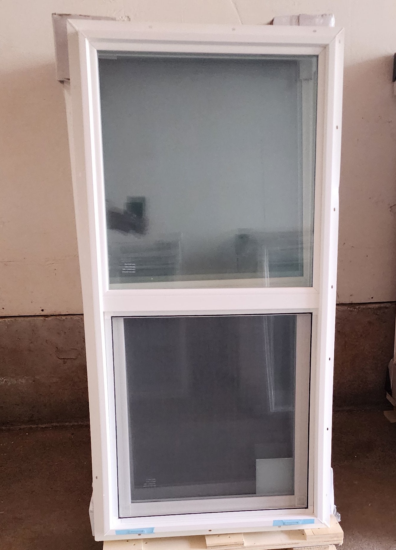 2'0 x 4'0 Single Hung Vertical Sliding Window